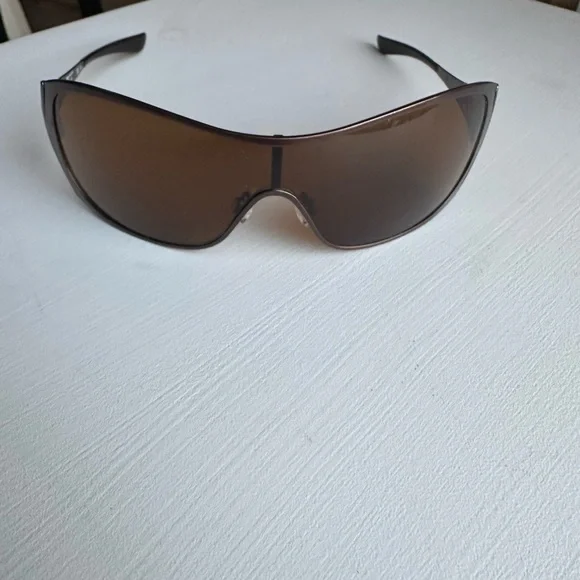 Oakley Liv Shield Sunglasses - Polished Chocolate - Picture 2 of 12